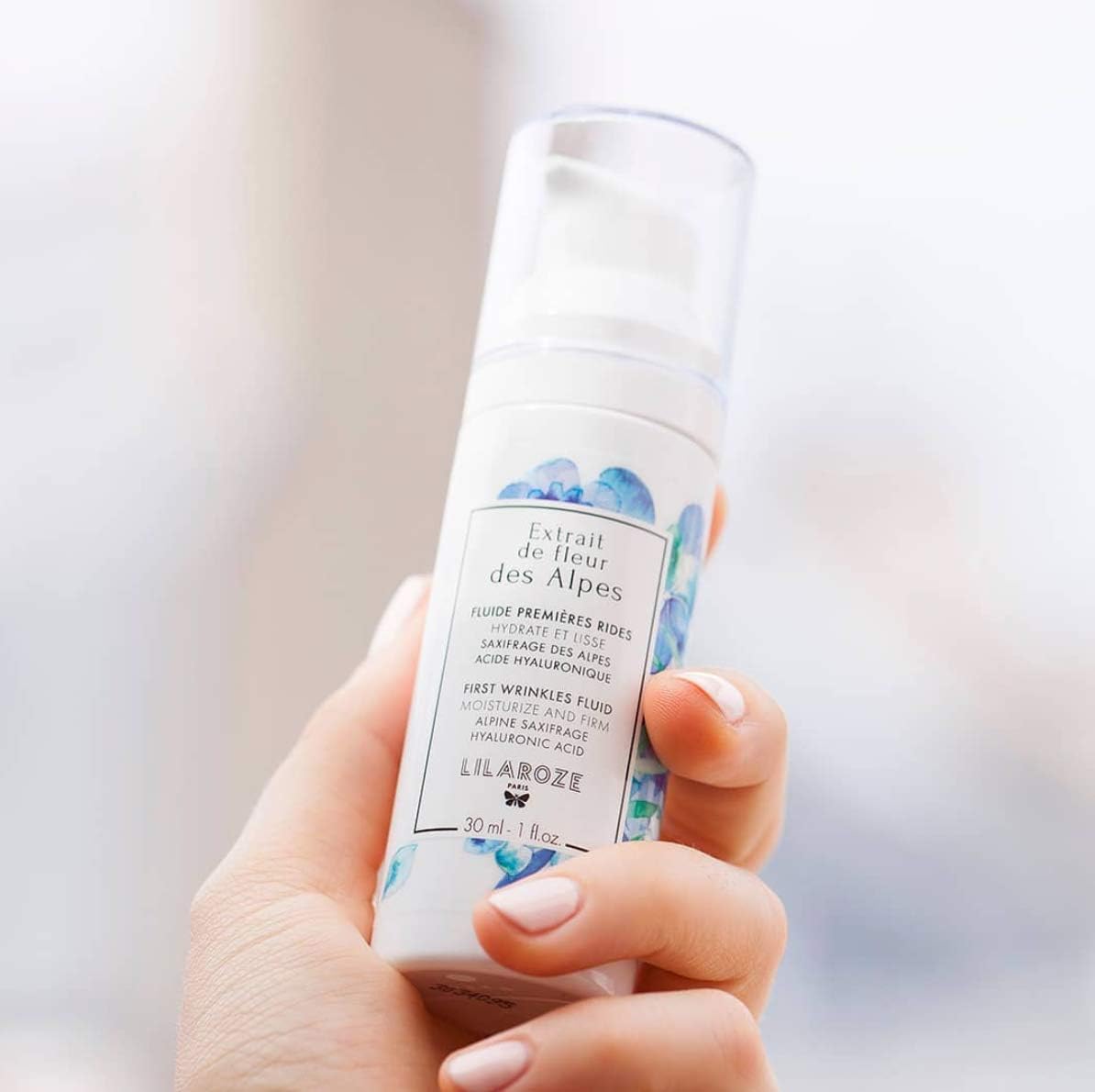 Lilaroze Paris - First Wrinkle Fluid Fleur Des Alpes Extract Moisturises and Smoothes Hyaluronic Acid